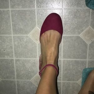 Women’s Flats/ Sandals